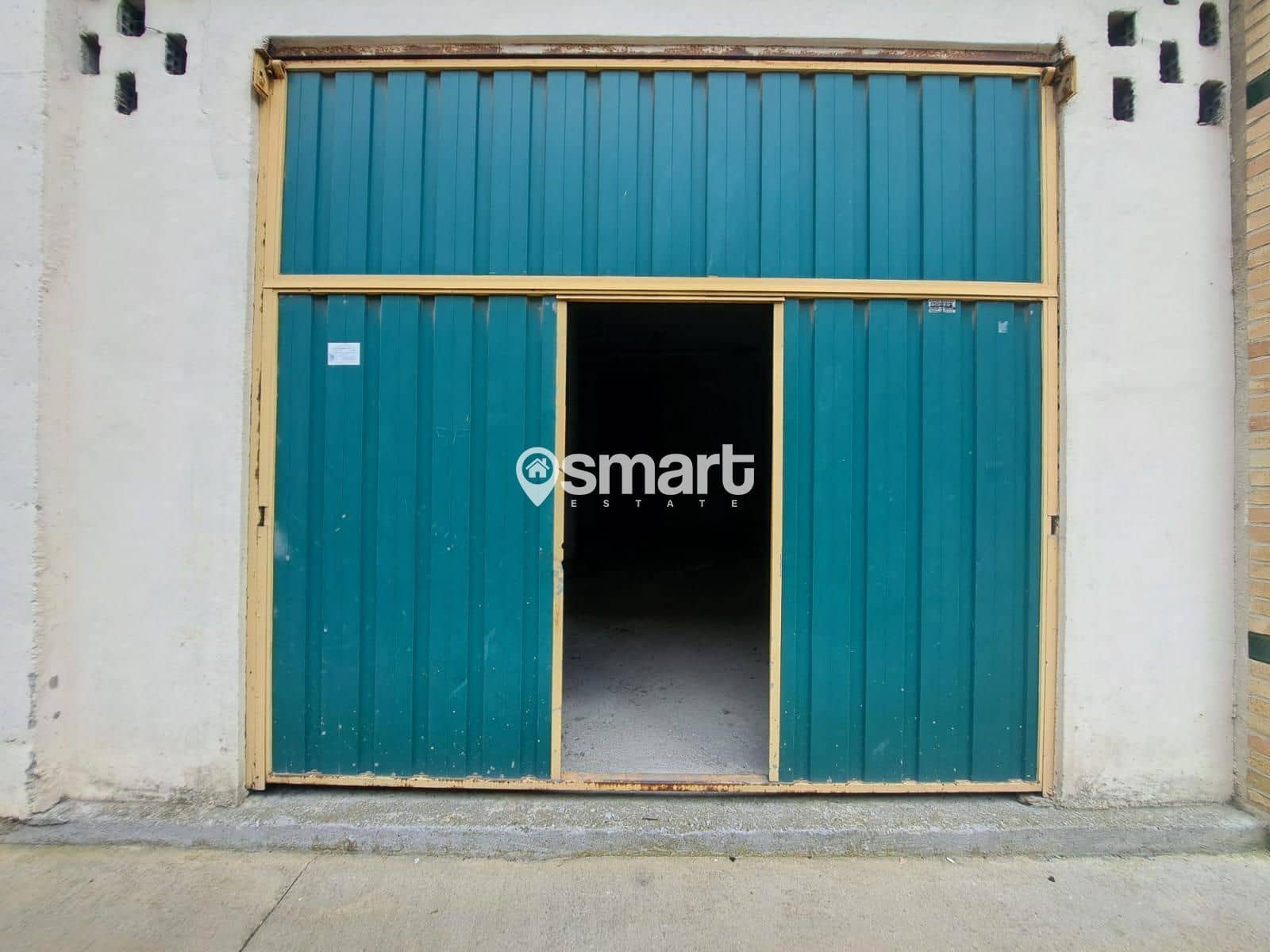 Kommersiell til salgs i Siero - € 90 000 (Ref: 9221379)