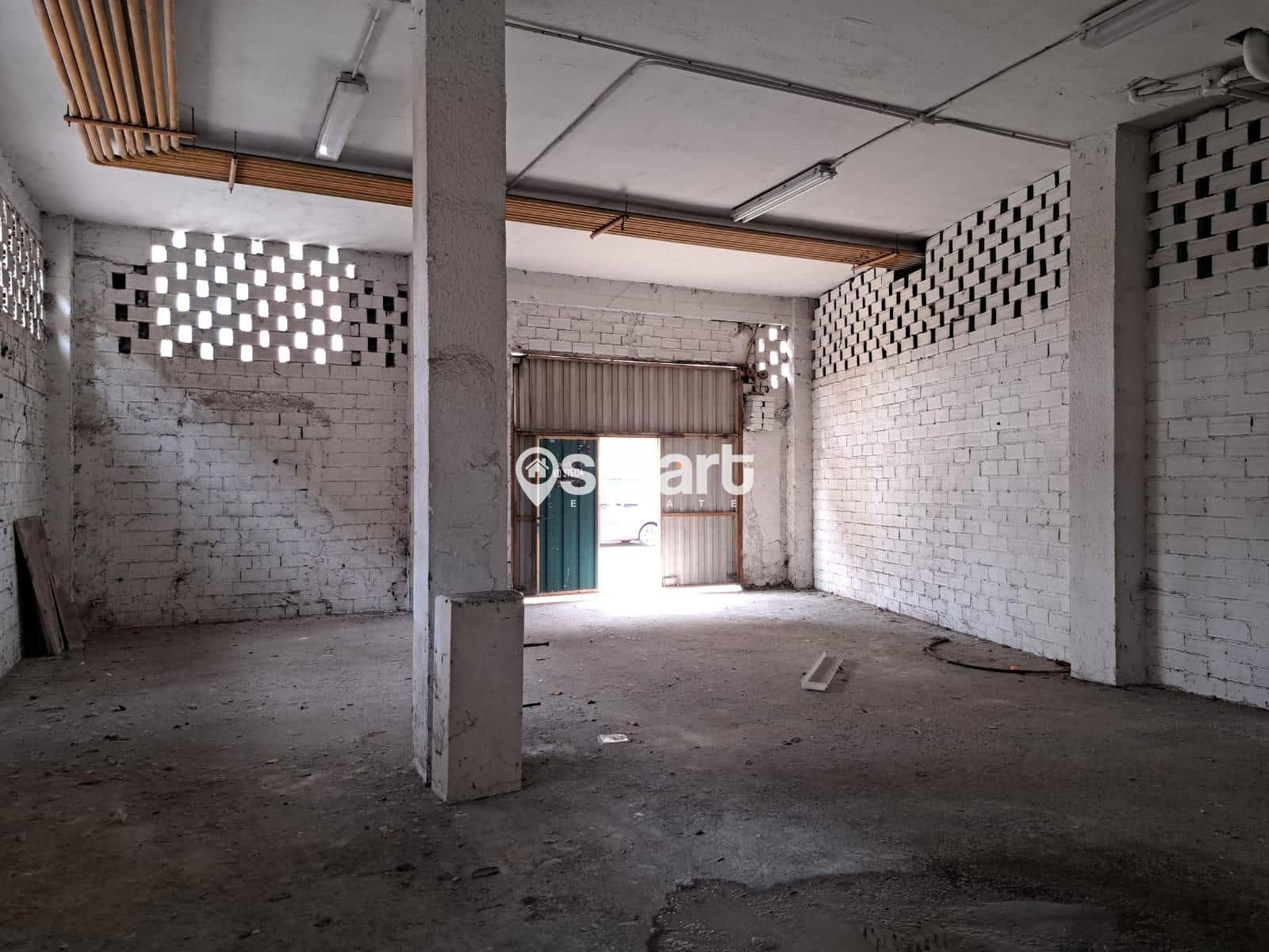 Kommersiell til salgs i Siero - € 90 000 (Ref: 9221379)