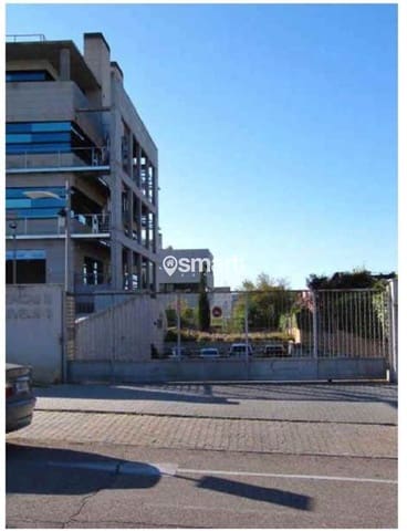 Garage for sale in Madrid city - € 6,930 (Ref: 9289647)
