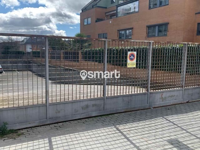 Garage for sale in Madrid city - € 6,930 (Ref: 9289647)
