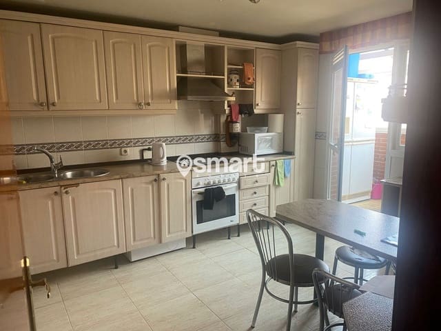 3 bedroom Townhouse for sale in Cubas de la Sagra with pool garage - € 340,000 (Ref: 9293560)