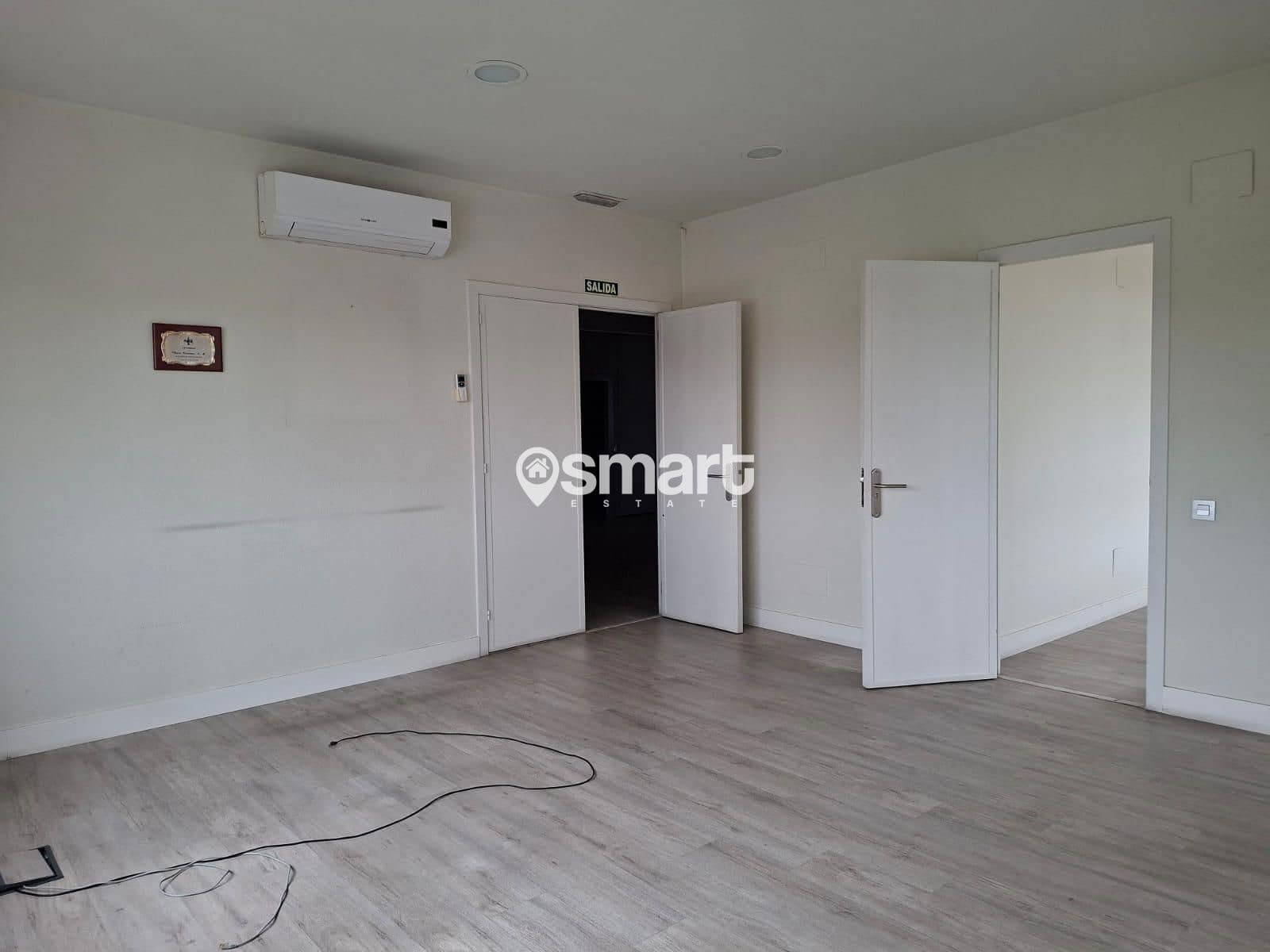 Kommersiell til salgs i Siero - € 1 880 500 (Ref: 9294161)