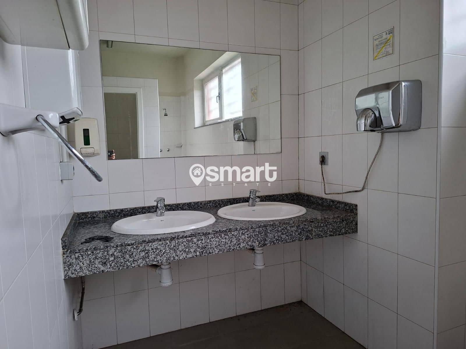 Kommersiell til salgs i Siero - € 1 880 500 (Ref: 9294161)