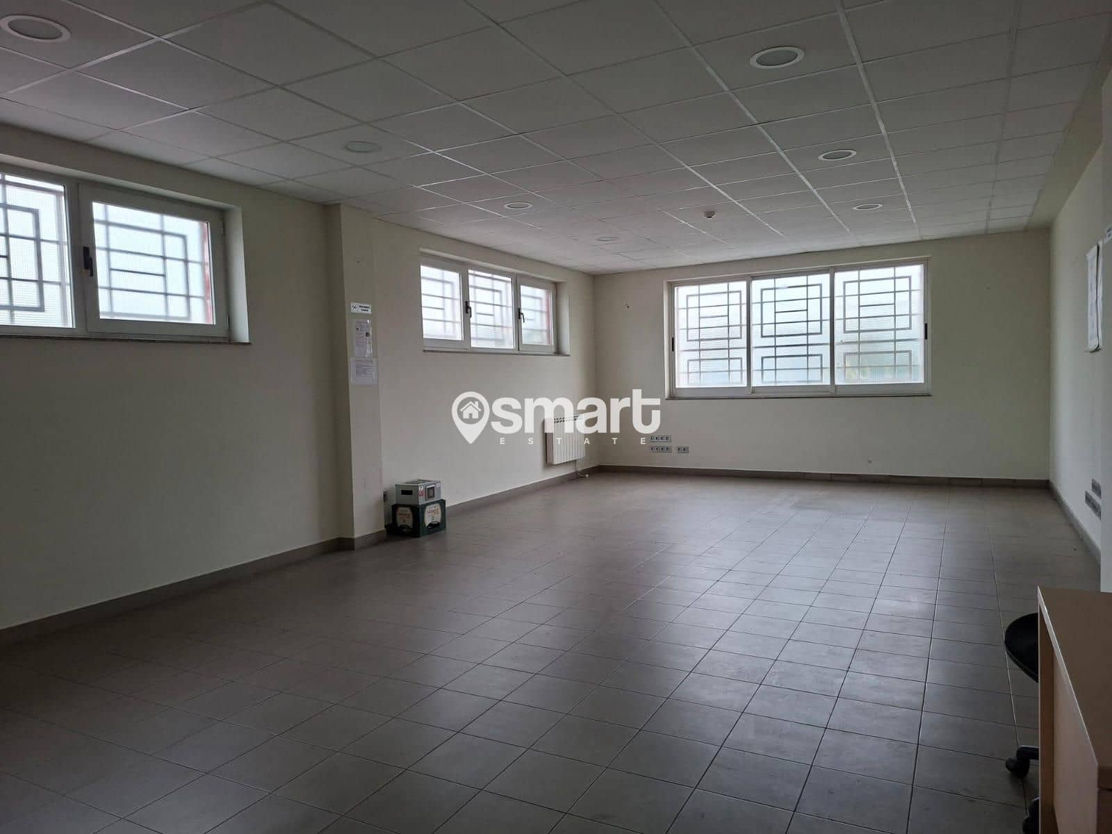 Kommersiell til salgs i Siero - € 1 880 500 (Ref: 9294161)