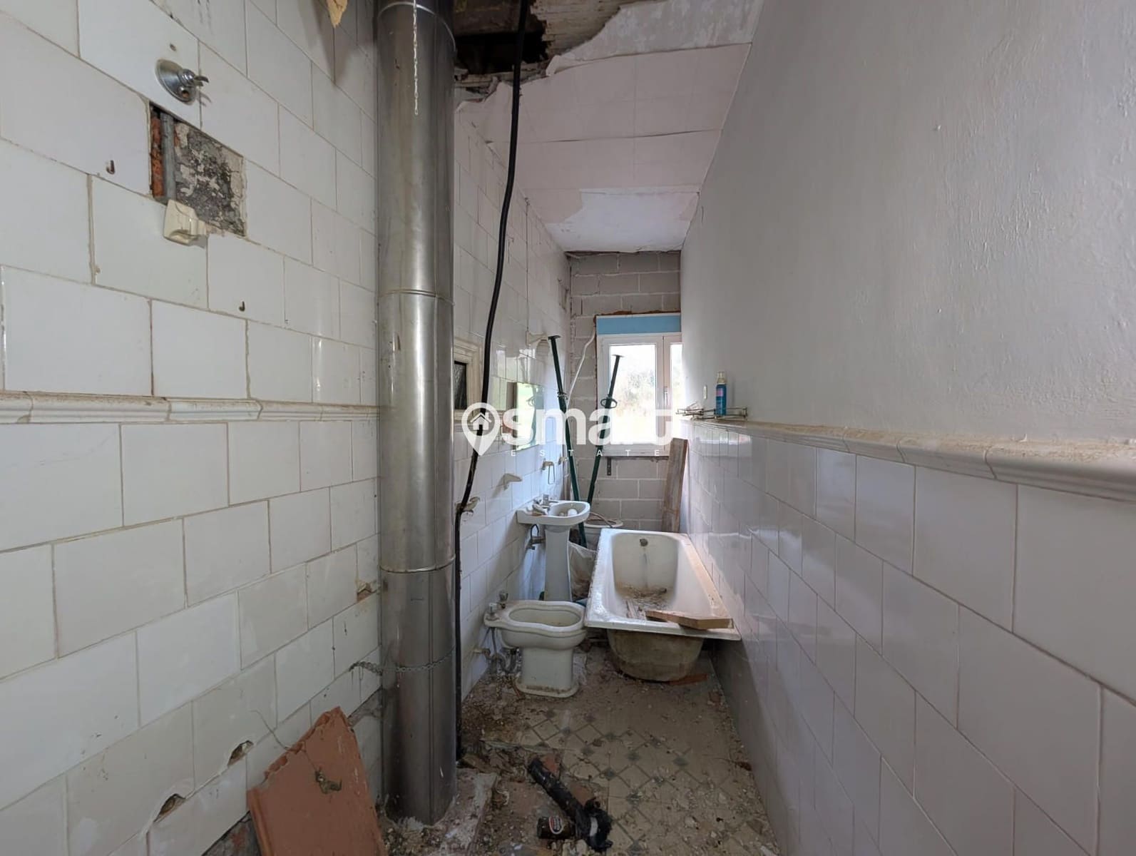 Restaurant/Bar til salg i Salas - € 149.000 (Ref: 9310853)