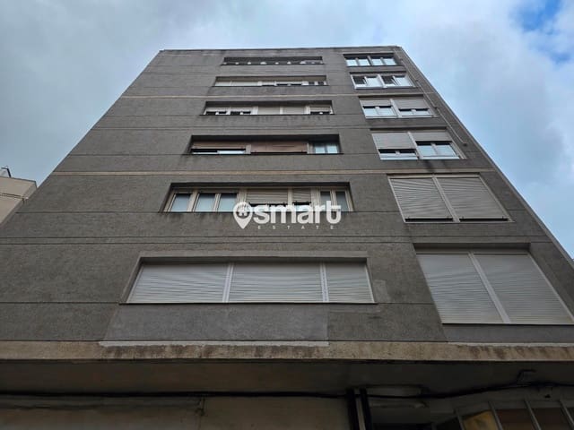 3 bedroom Flat for sale in Santander - € 329,000 (Ref: 9314477)