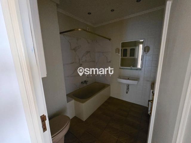 3 bedroom Flat for sale in Santander - € 329,000 (Ref: 9314477)