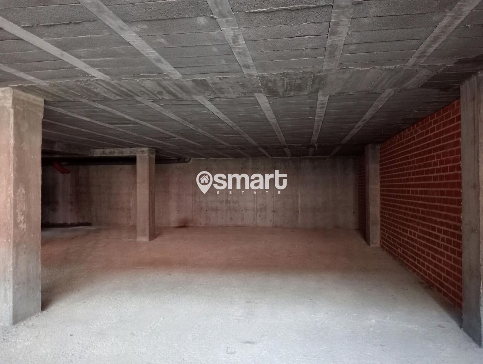 Commercial for sale in Pravia - € 35,600 (Ref: 9322389)