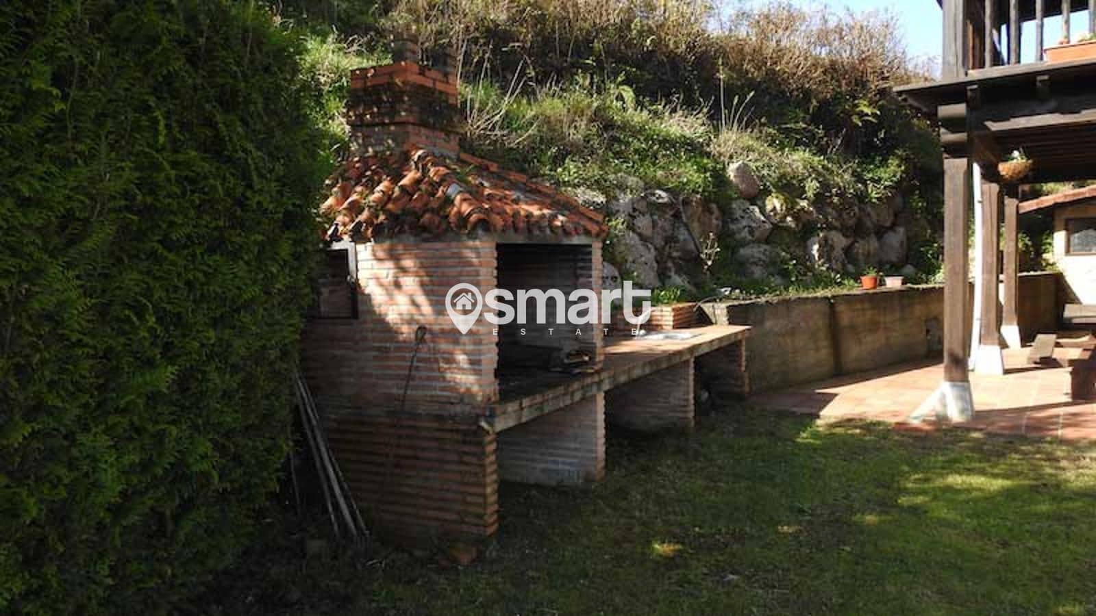 4 soverom Villa til salgs i Onis med garasje - € 179 000 (Ref: 9344211)