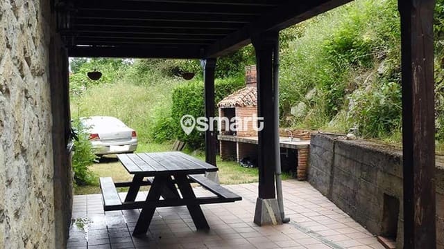 4 makuuhuone Huvila myytävänä paikassa Onís mukana 
autotalli - 179 000 € (Ref: 9344211)