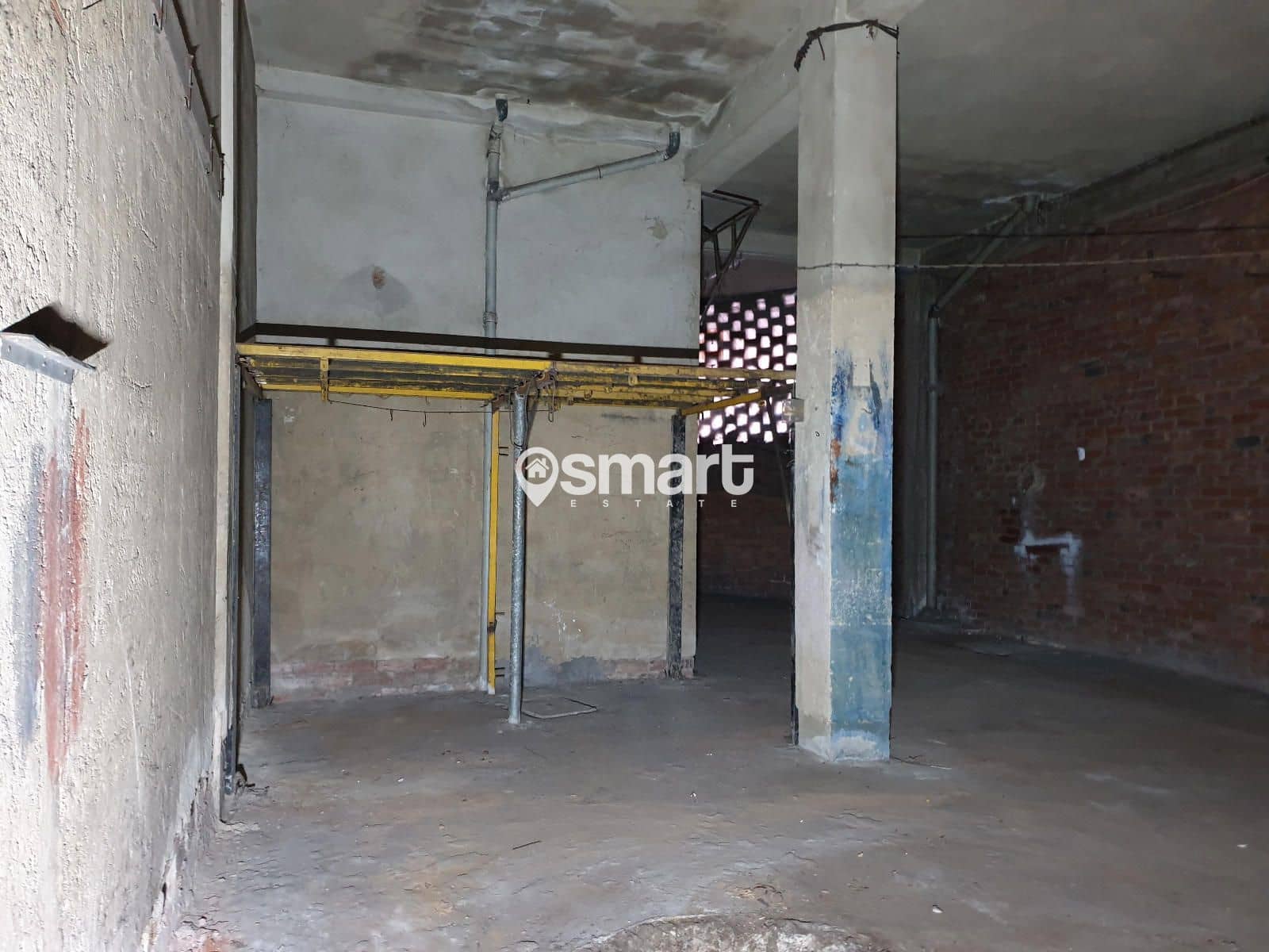 Kommersiell til salgs i Gijon - € 45 000 (Ref: 9354227)