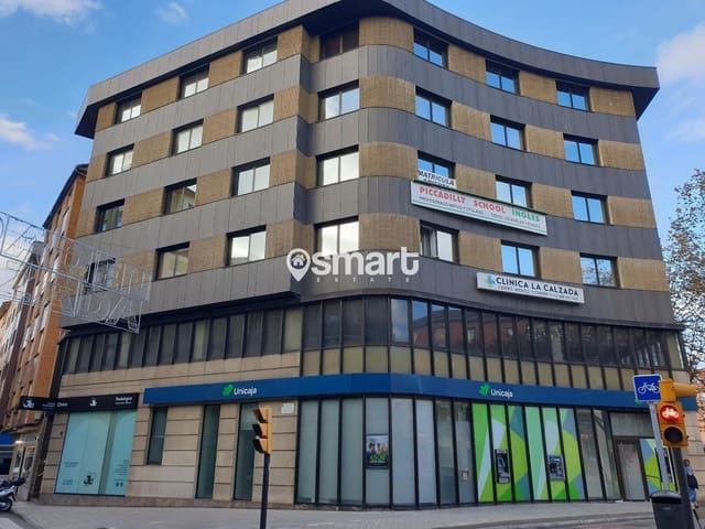 Komercyjne na sprzedaż w Centro Urbano, Gijón - 700 400 € (Ref: 9374837)