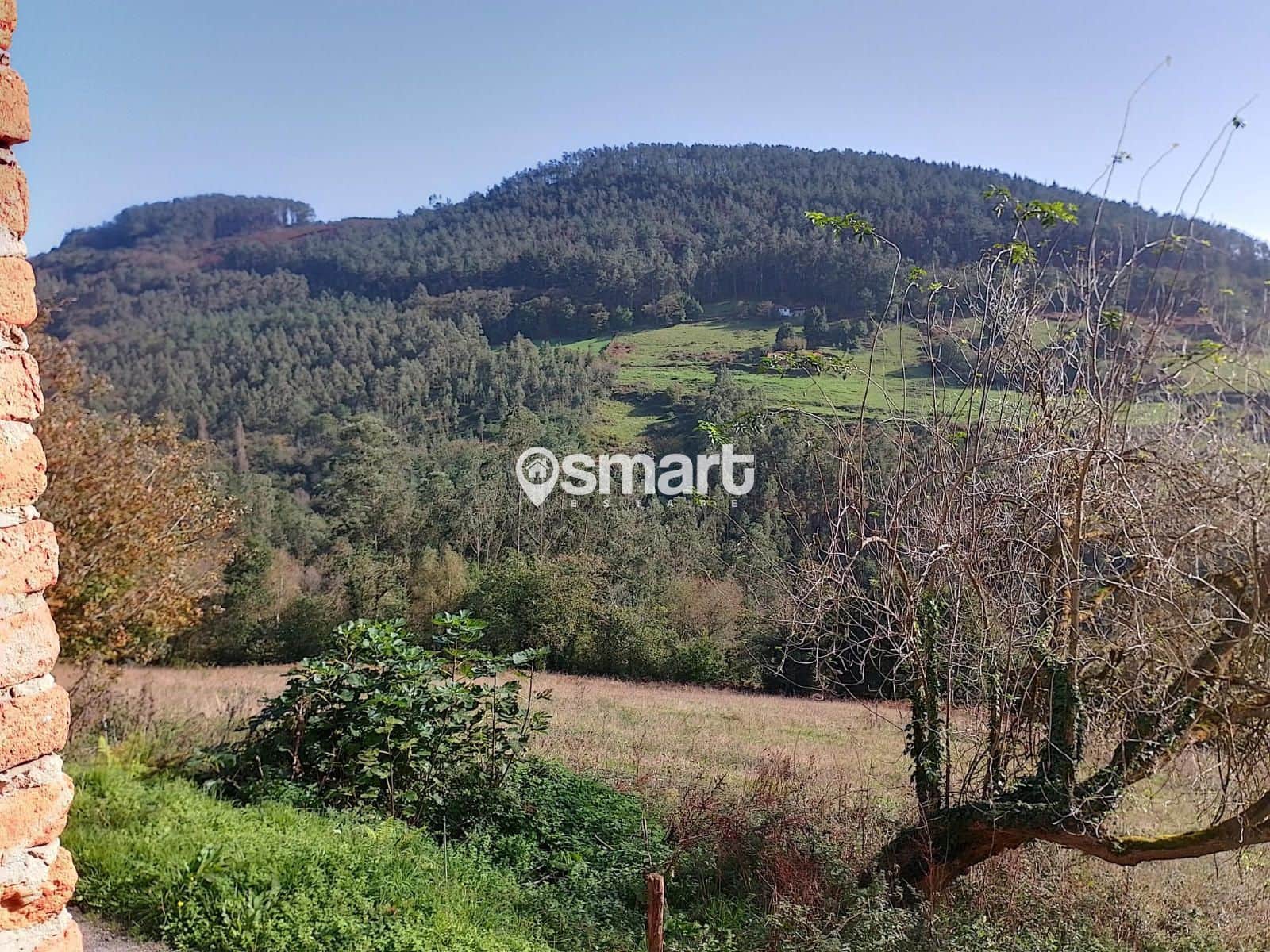 Villa for sale in Salas - € 88,000 (Ref: 9428792)