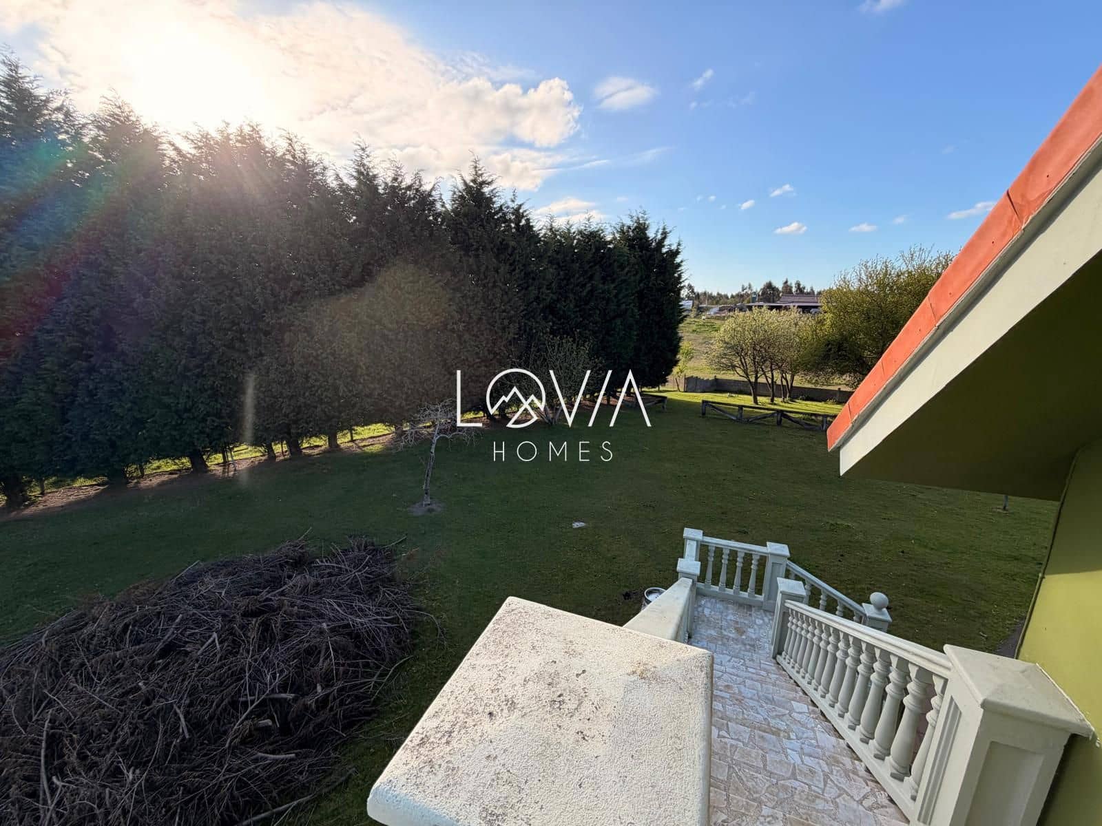 5 bedroom Villa for sale in Corvera de Asturias with garage - € 549,900 (Ref: 9471010)