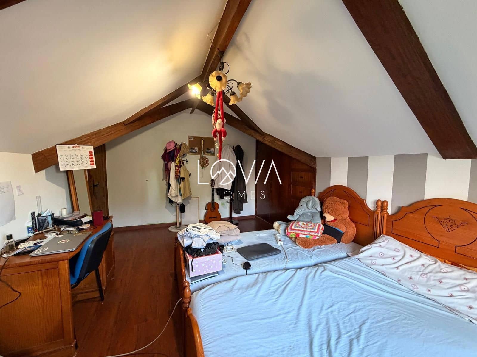 5 bedroom Villa for sale in Corvera de Asturias with garage - € 549,900 (Ref: 9471010)