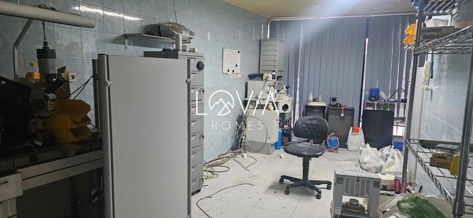 Commercieel te koop in Oviedo - € 155.000 (Ref: 9471011)