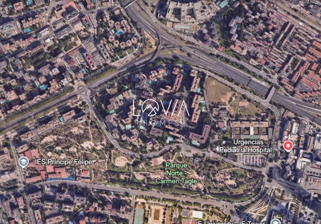 2 bedroom Flat for sale in Madrid city with pool - € 785,000 (Ref: 9541842)