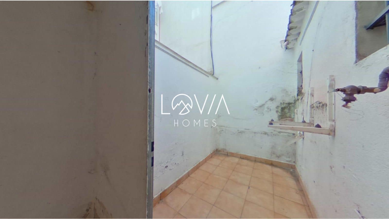 Kommersiell till salu i Madrid stad - 87 000 € (Ref: 9541847)