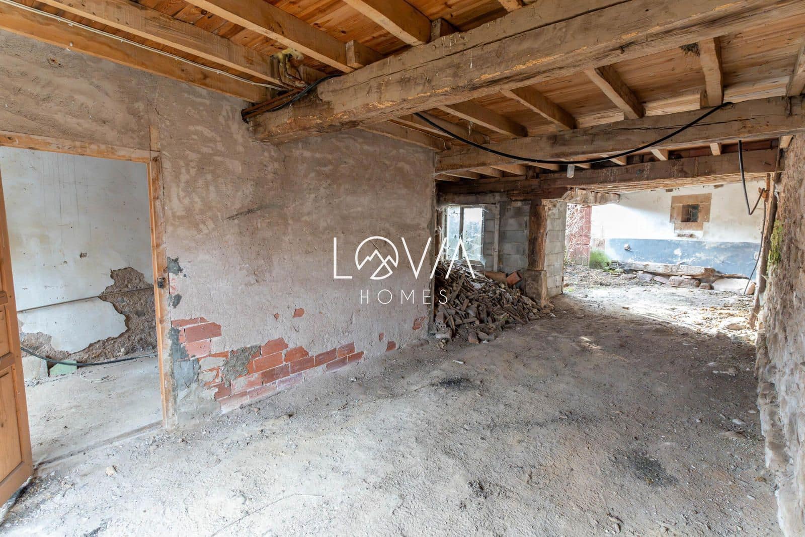 Dom na sprzedaż w Hermandad de Campoo de Suso - 45 000 € (Ref: 9541850)