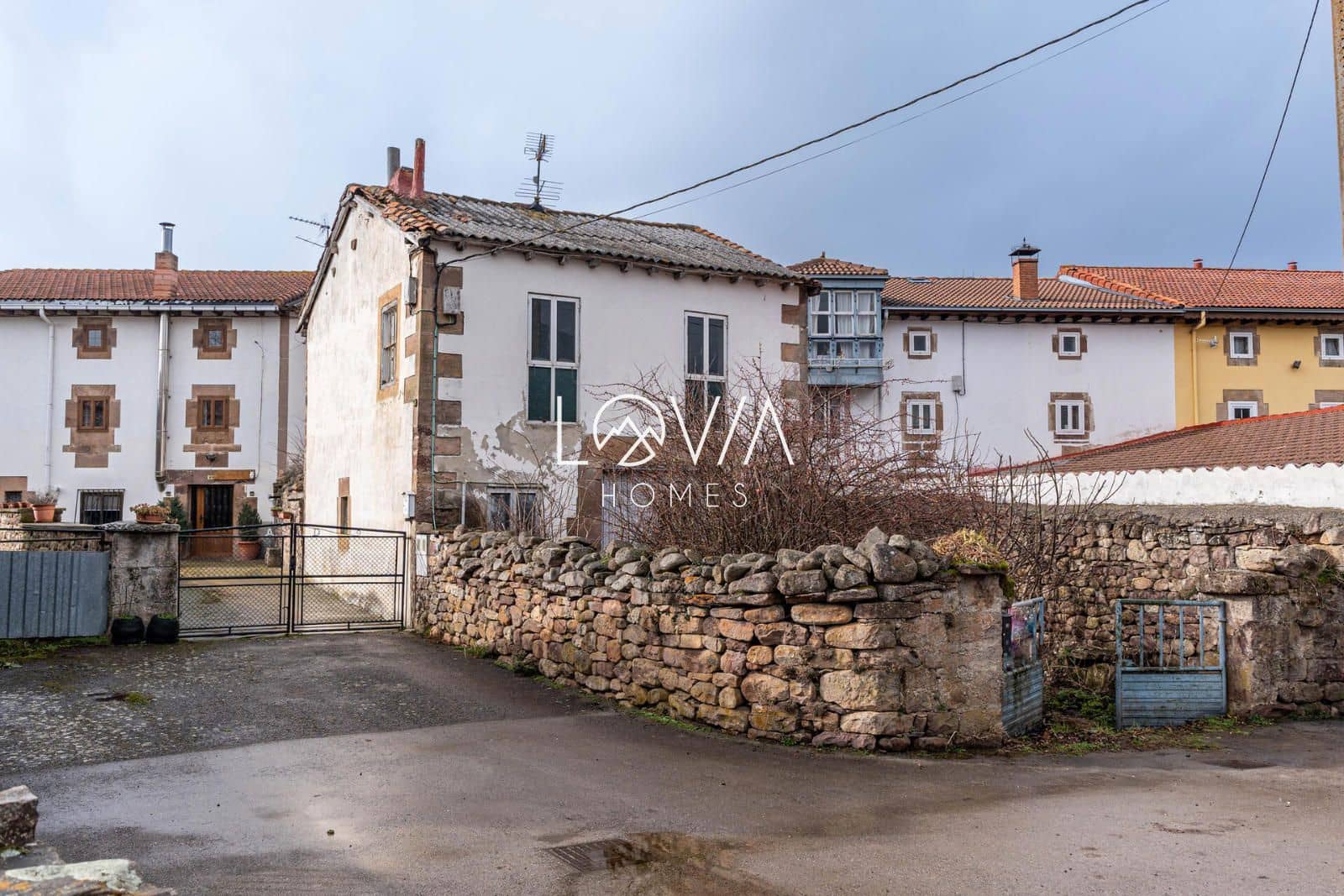 Dom na sprzedaż w Hermandad de Campoo de Suso - 45 000 € (Ref: 9541850)