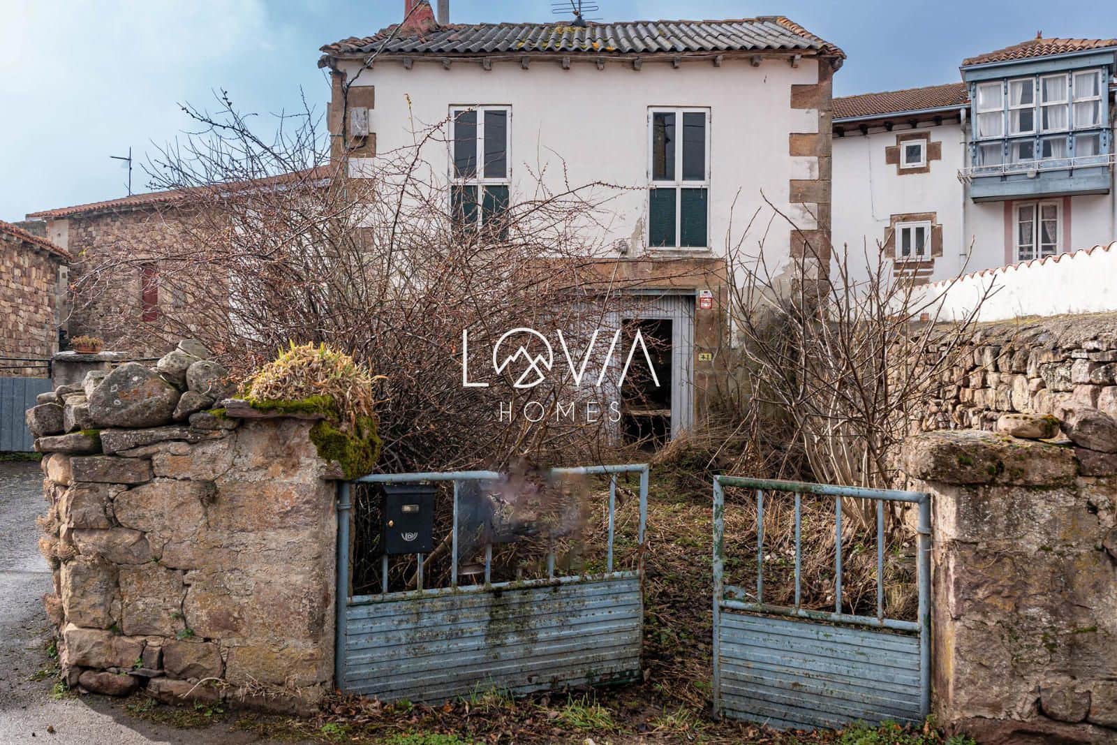 Dom na sprzedaż w Hermandad de Campoo de Suso - 45 000 € (Ref: 9541850)