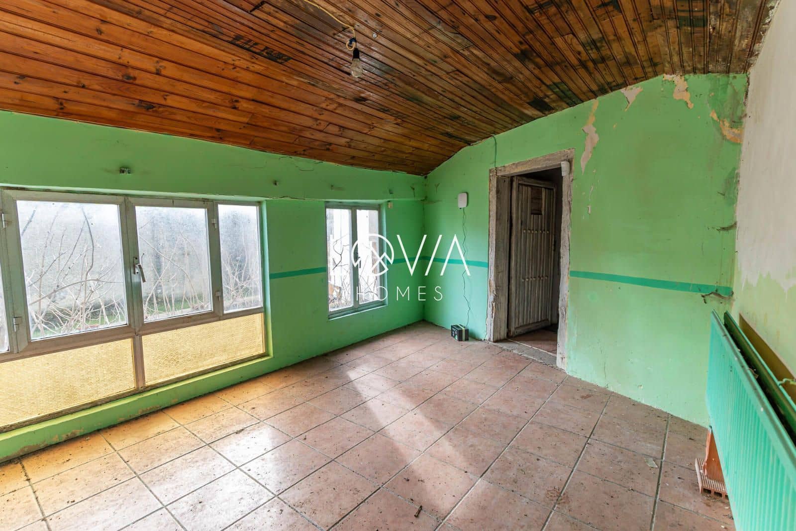 Townhouse for sale in Hermandad de Campoo de Suso - € 45,000 (Ref: 9541850)