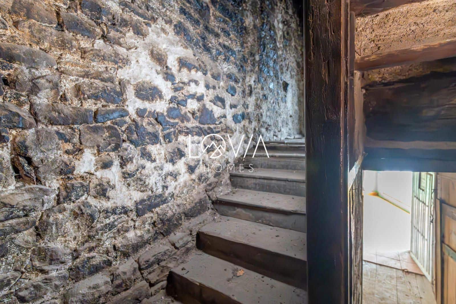 Townhouse for sale in Hermandad de Campoo de Suso - € 45,000 (Ref: 9541850)