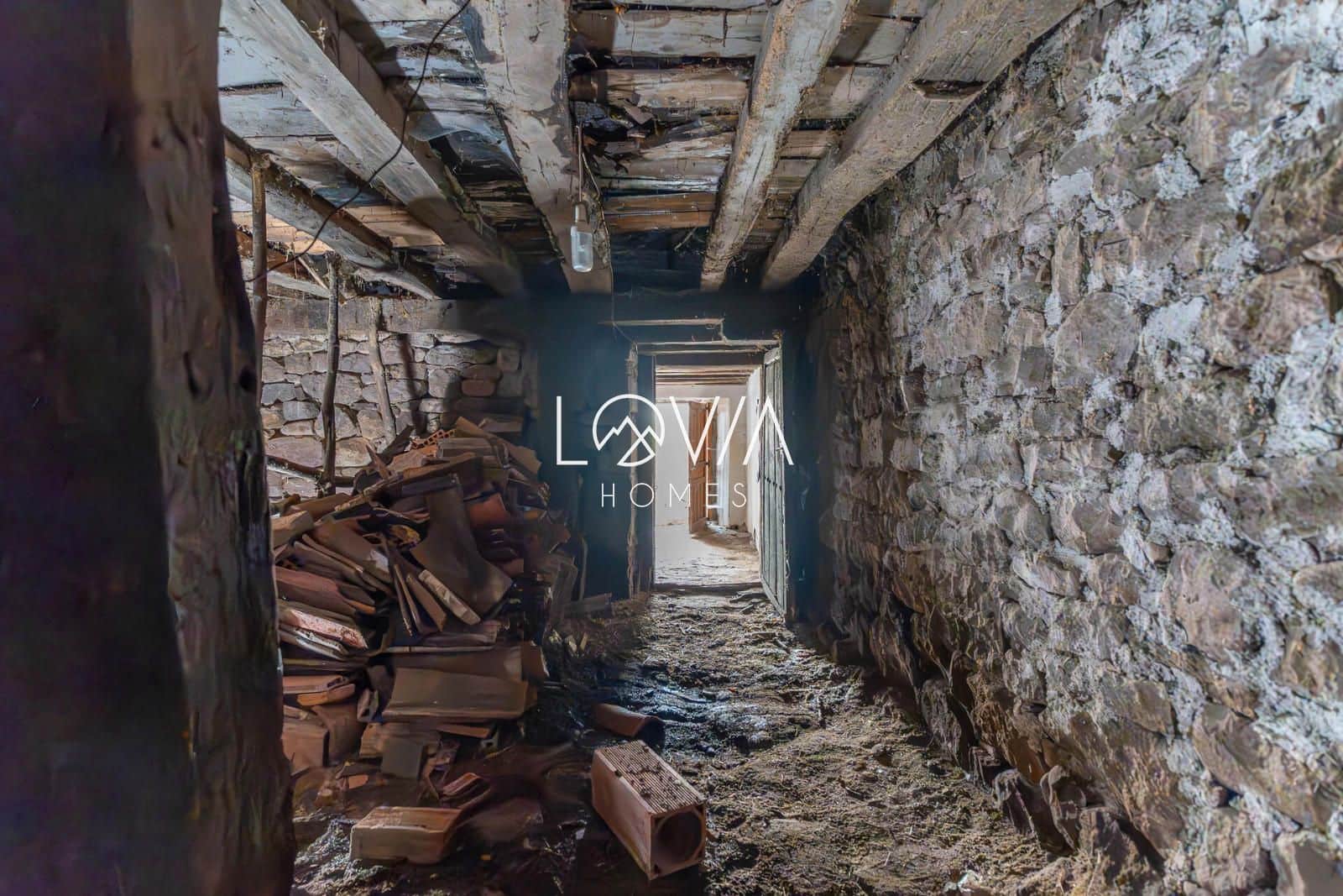 Townhouse for sale in Hermandad de Campoo de Suso - € 45,000 (Ref: 9541850)