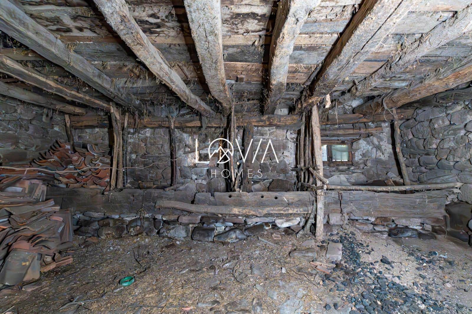 Townhouse for sale in Hermandad de Campoo de Suso - € 45,000 (Ref: 9541850)