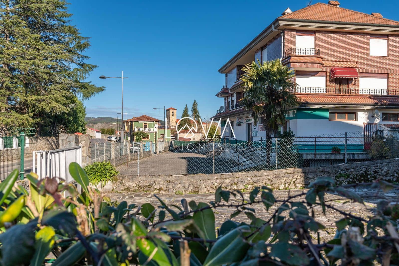 Erhverv til salg i Hazas de Cesto - € 187.000 (Ref: 9541851)