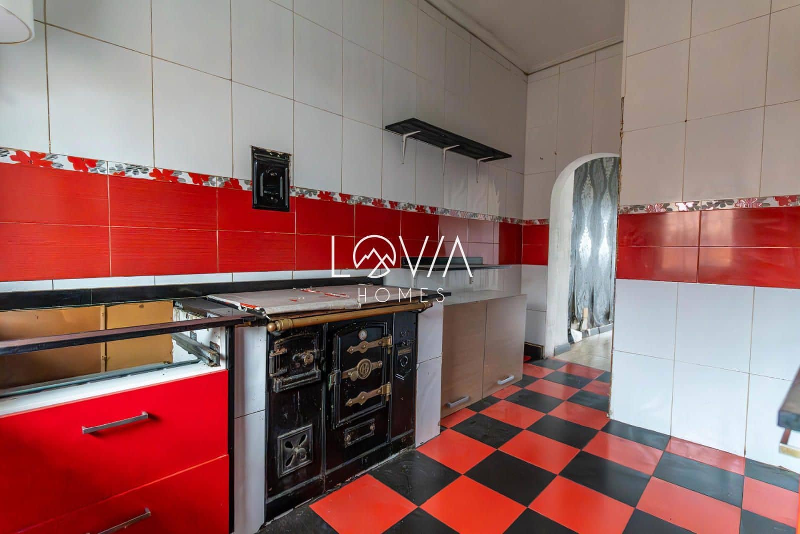 Hus til salgs i Santander - € 145 000 (Ref: 9541853)