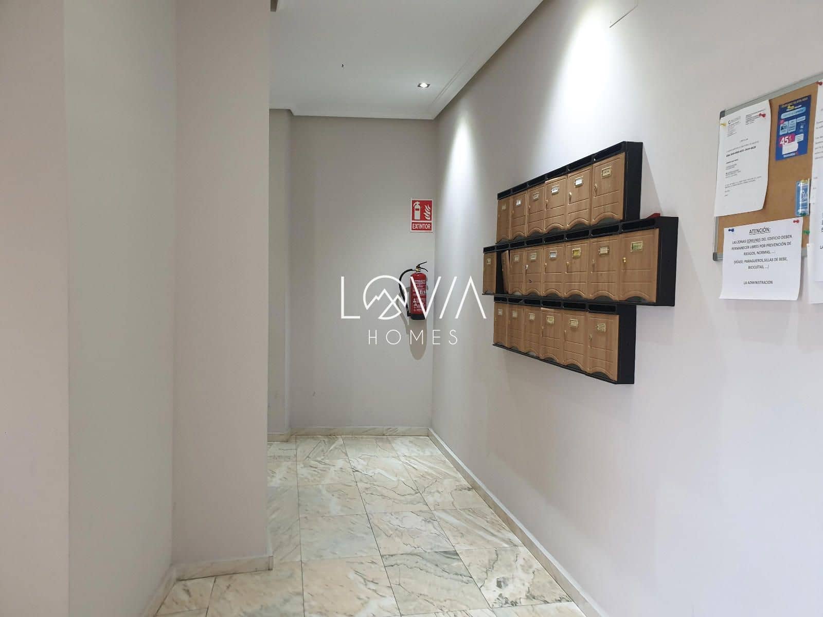 2 soverom Penthouse til salgs i Salas - € 69 900 (Ref: 9541854)