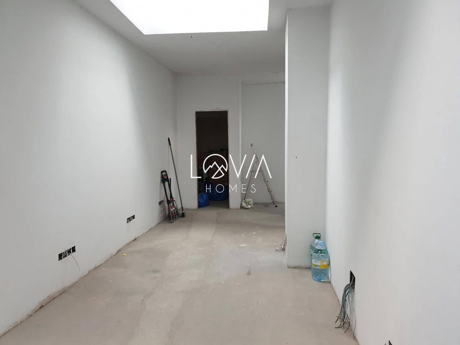 2 soverom Penthouse til salgs i Salas - € 69 900 (Ref: 9541854)