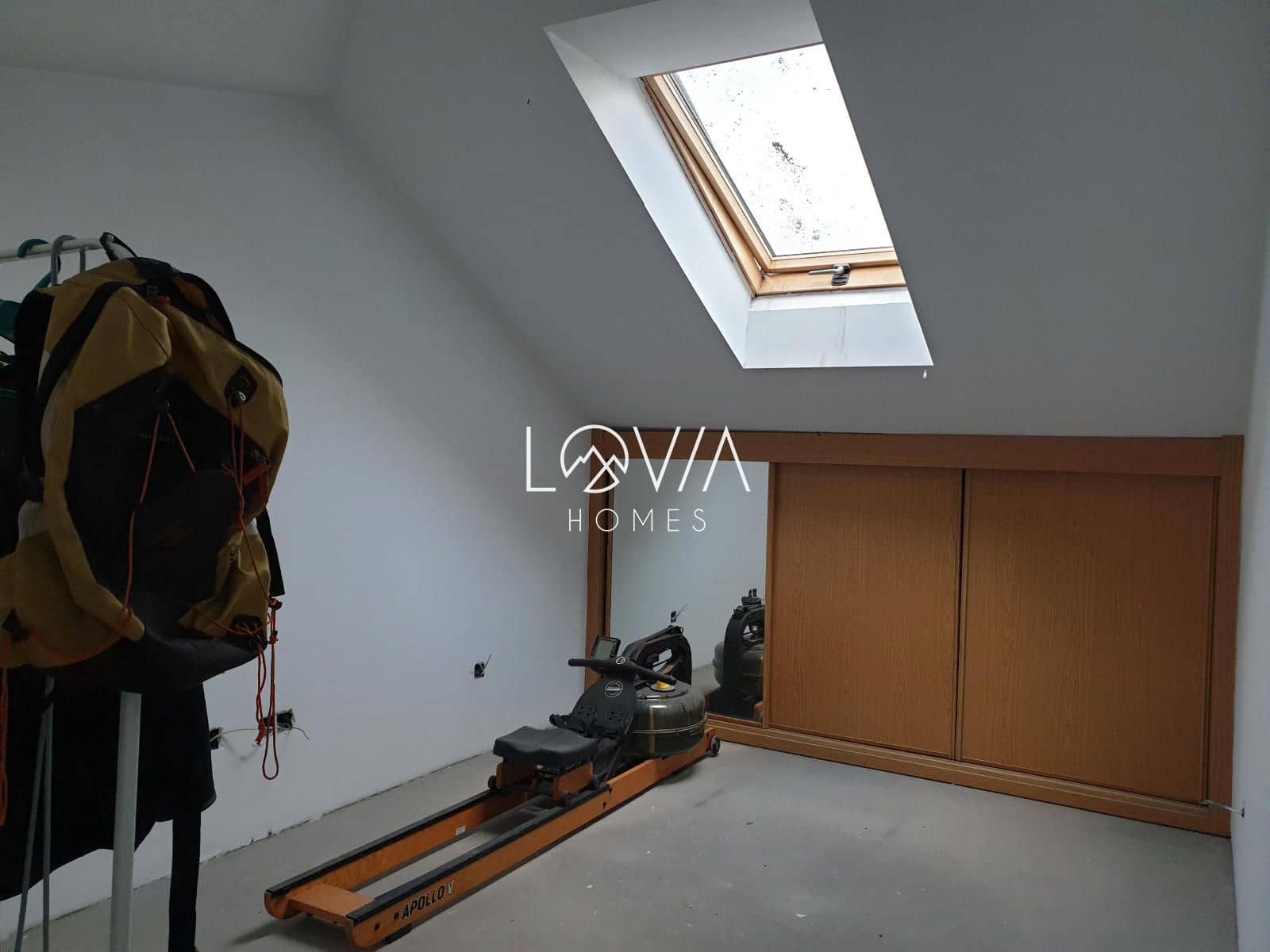 2 soverom Penthouse til salgs i Salas - € 69 900 (Ref: 9541854)