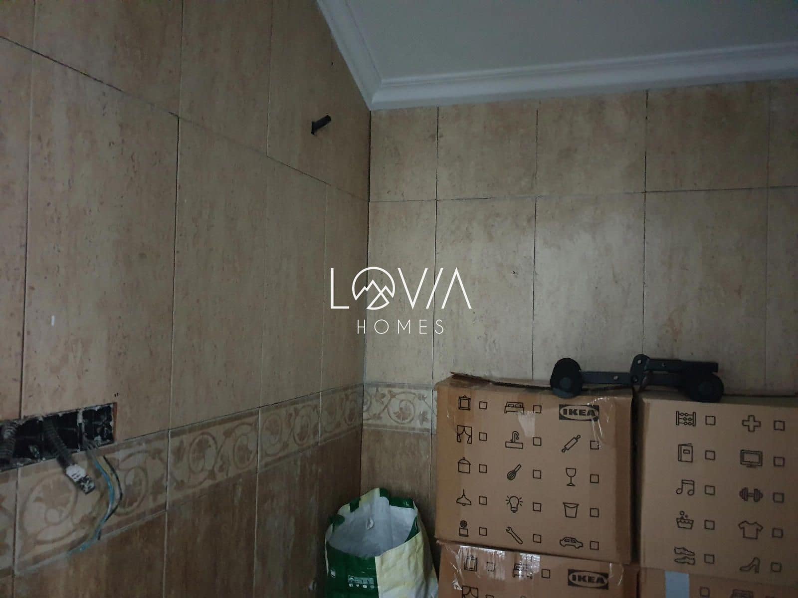 2 soverom Penthouse til salgs i Salas - € 69 900 (Ref: 9541854)