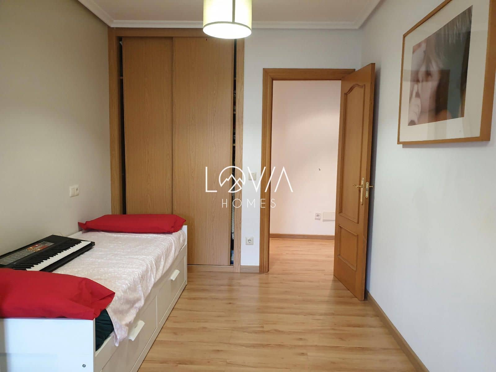 3 soveværelse Lejlighed til salg i Salas med garage - € 125.000 (Ref: 9541856)