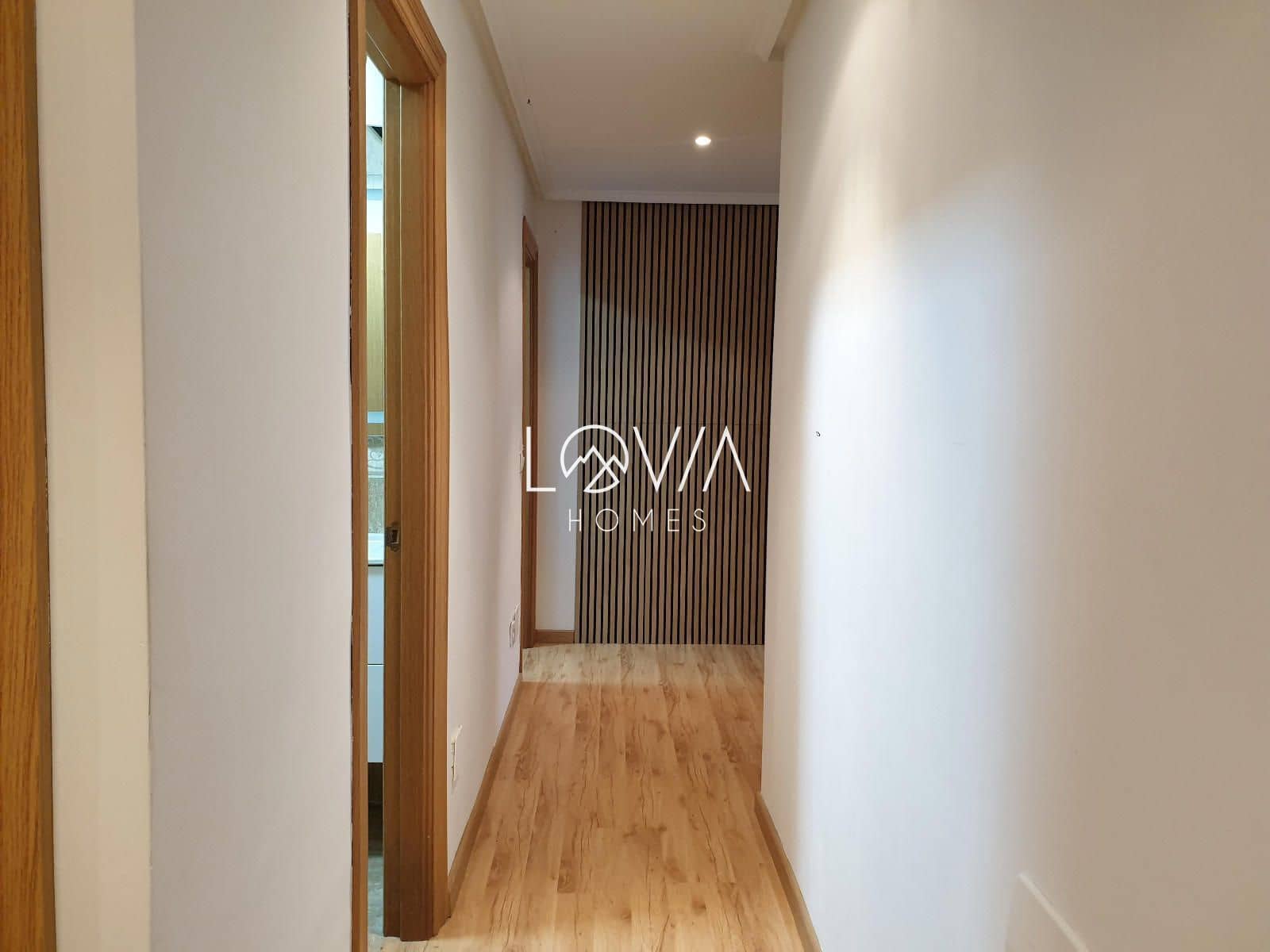 3 soveværelse Lejlighed til salg i Salas med garage - € 125.000 (Ref: 9541856)