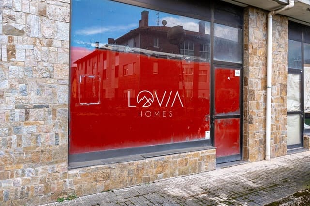 Local Commercial à vendre à Los Corrales de Buelna - 19 000 € (Ref: 9541857)