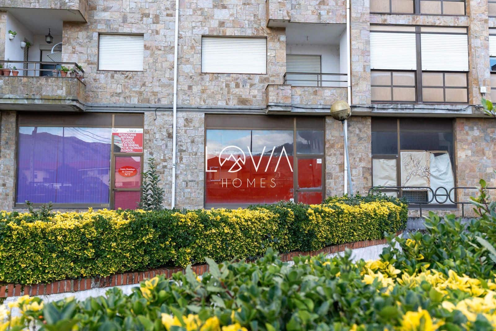 Local Commercial à vendre à Los Corrales de Buelna - 19 000 € (Ref: 9541857)