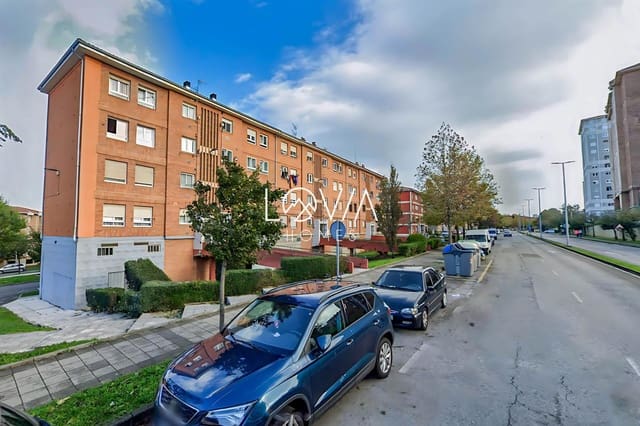 3 soverom Leilighet til salgs i Santander - € 90 000 (Ref: 9542006)