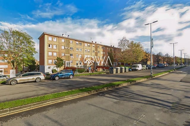 3 soverom Leilighet til salgs i Santander - € 90 000 (Ref: 9542006)