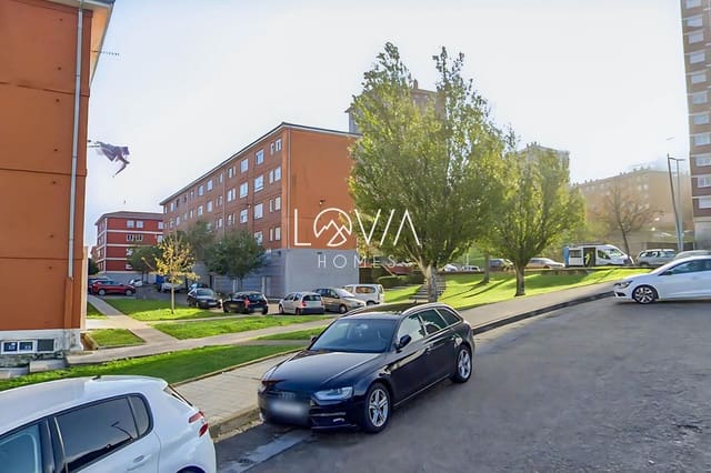 3 soverom Leilighet til salgs i Santander - € 90 000 (Ref: 9542006)