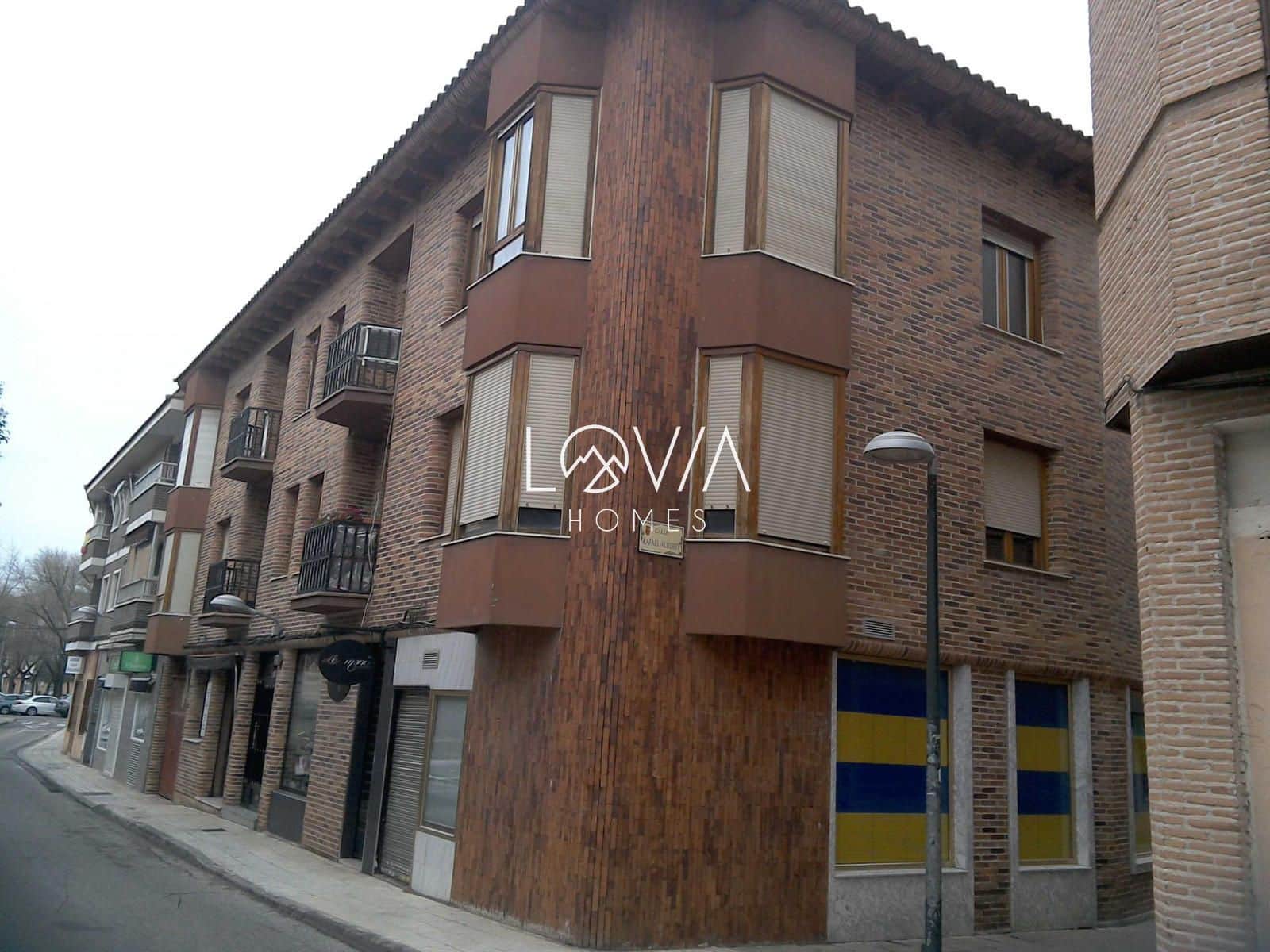 3 bedroom Flat for sale in Pinto - € 315,000 (Ref: 9542007)