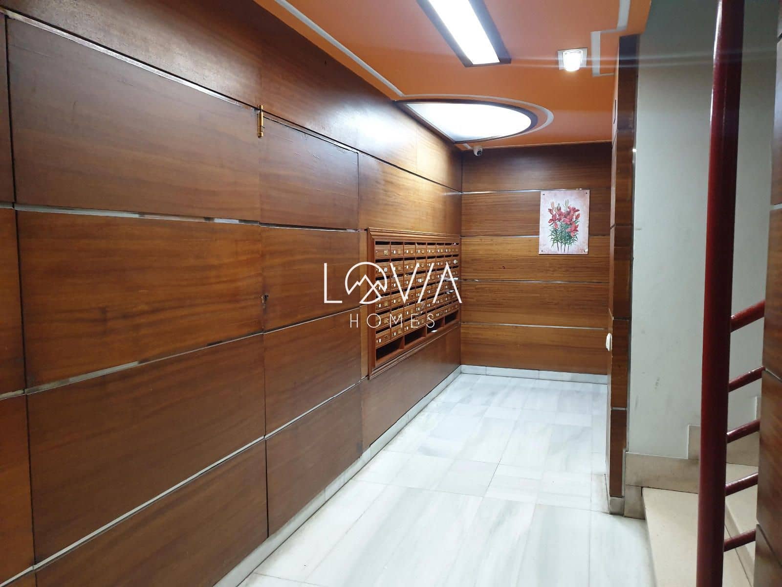 Commercieel te koop in Gijon - € 700.400 (Ref: 9565612)