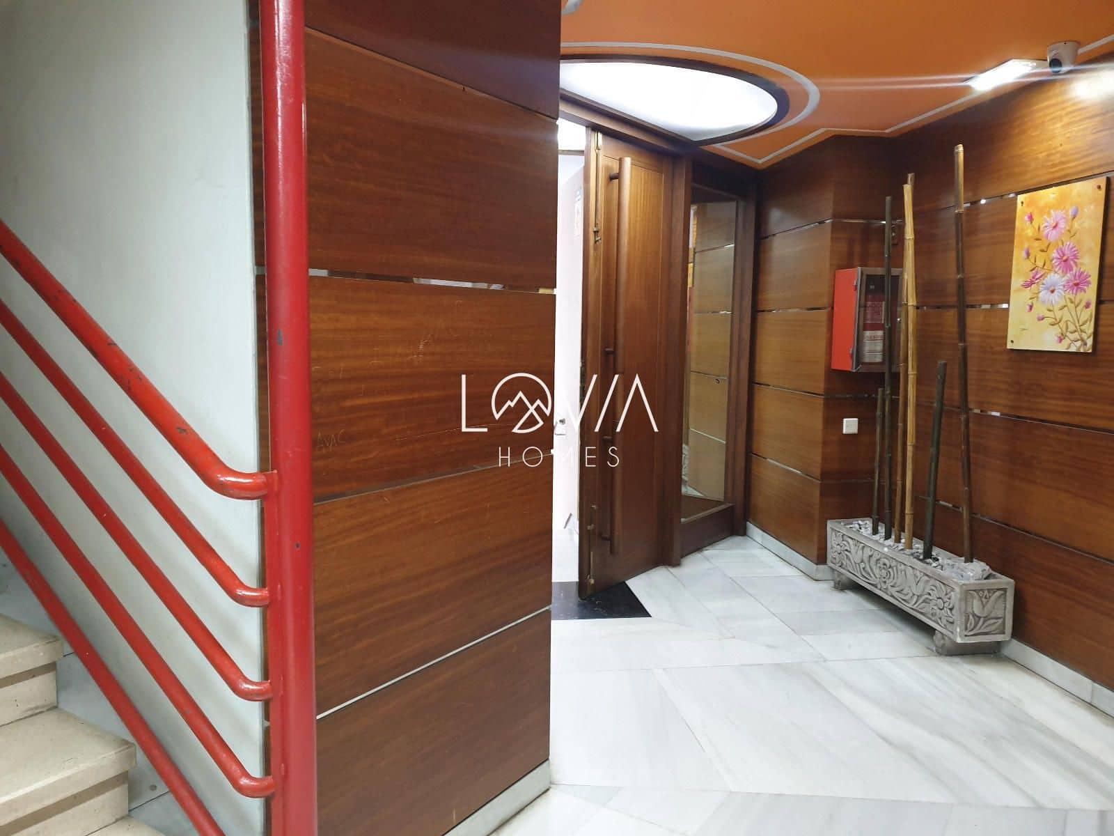 Commercieel te koop in Gijon - € 700.400 (Ref: 9565612)