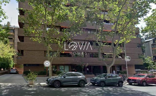 Comercial para venda em Madrid cidade - 890 000 € (Ref: 9592075)