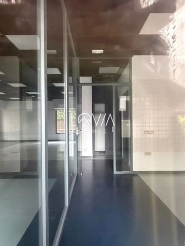 Gewerbe zu verkaufen in Madrid Stadt - 890.000 € (Ref: 9592075)