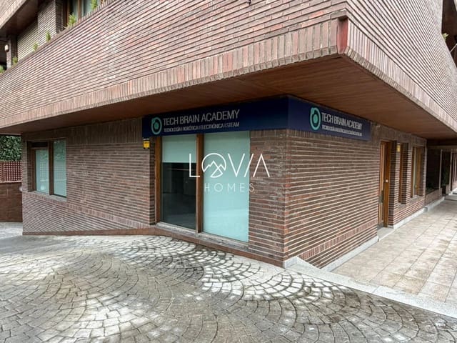 Gewerbe zu verkaufen in Madrid Stadt - 890.000 € (Ref: 9592075)