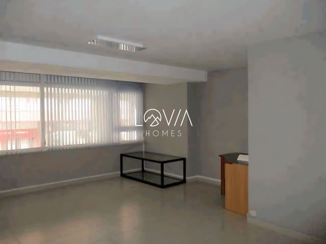 Local Commercial à vendre à Camargo - 178 000 € (Ref: 9598346)