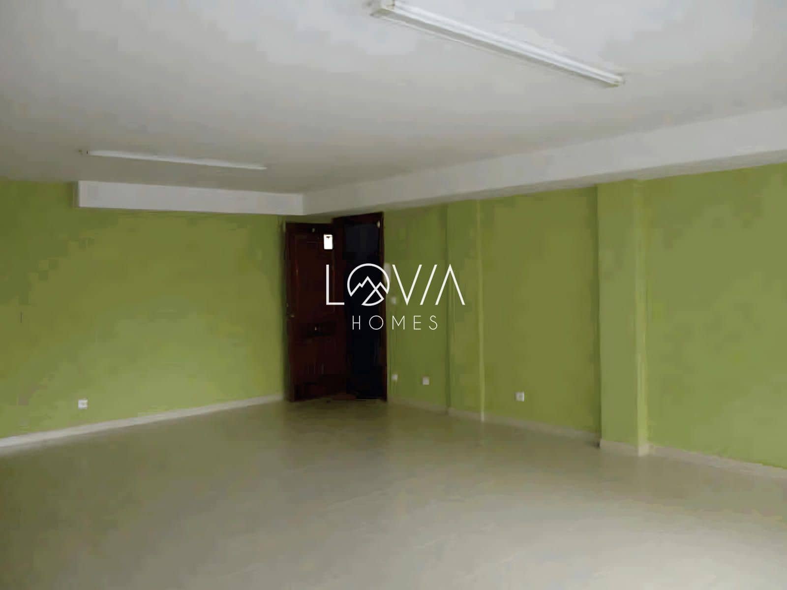 Erhverv til salg i Camargo - € 178.000 (Ref: 9598346)